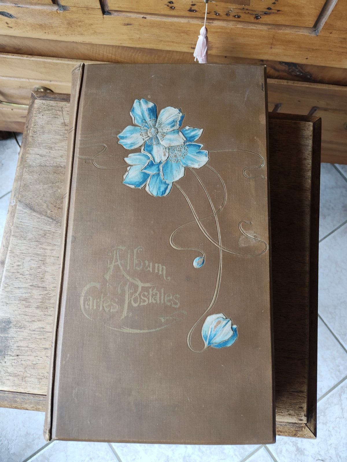 Fantasy Postcard Album France, Over 250 CPA