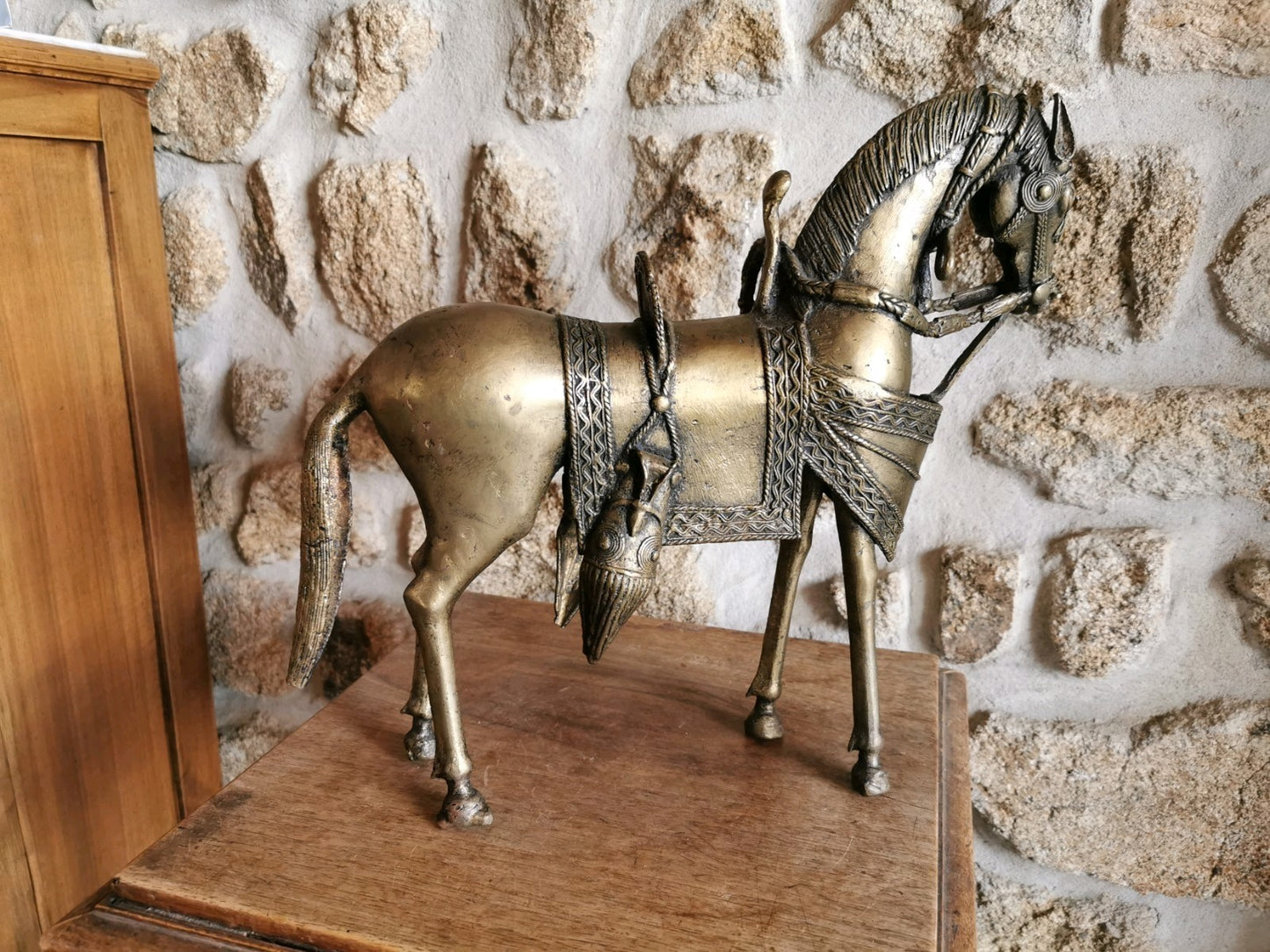 Superb Large Bronze Horse, Weight: 5.5 kg