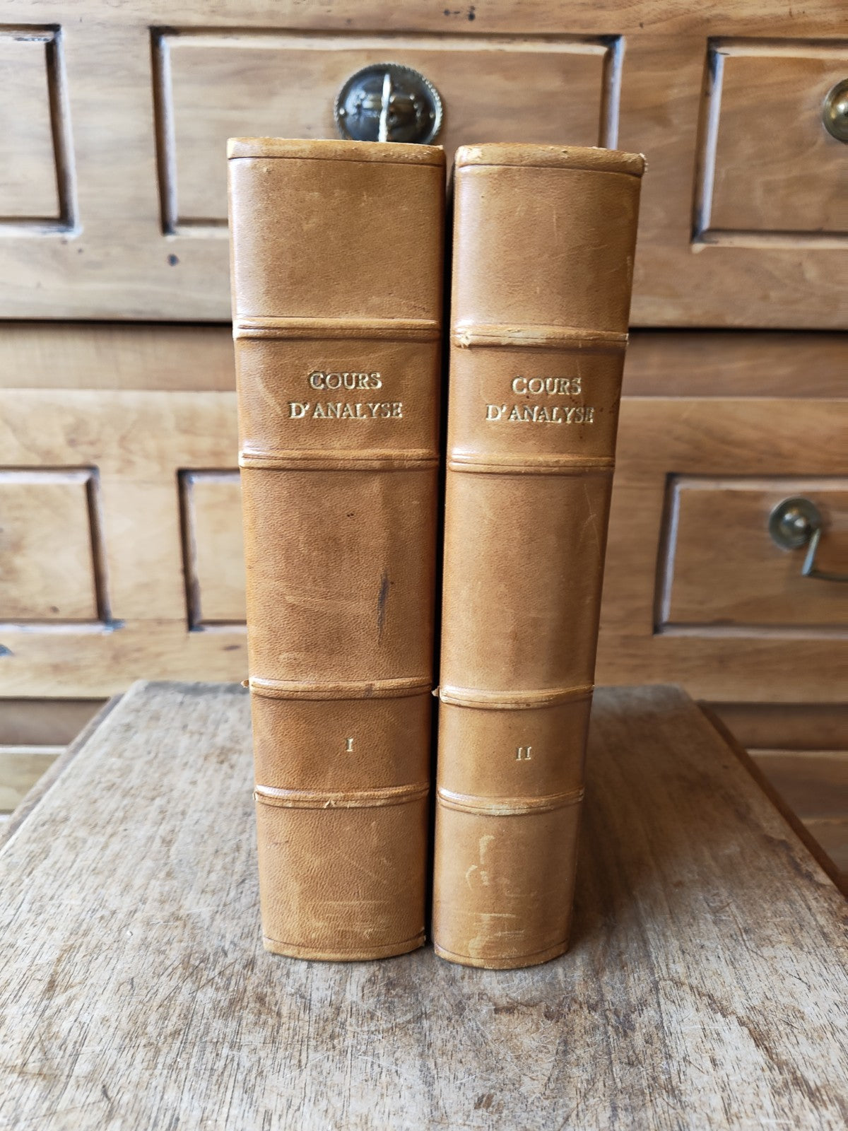 Volumes 1 & 2 Calculus Textbook, Polytechnique, J.Hadamard 1927