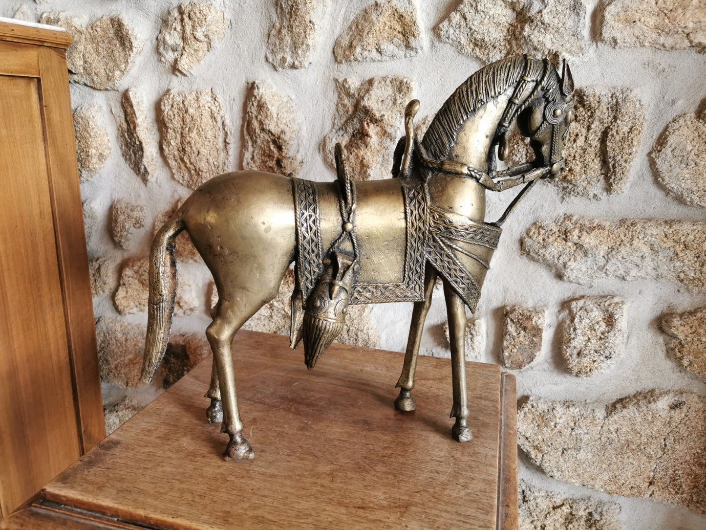 Superb Large Bronze Horse, Weight: 5.5 kg