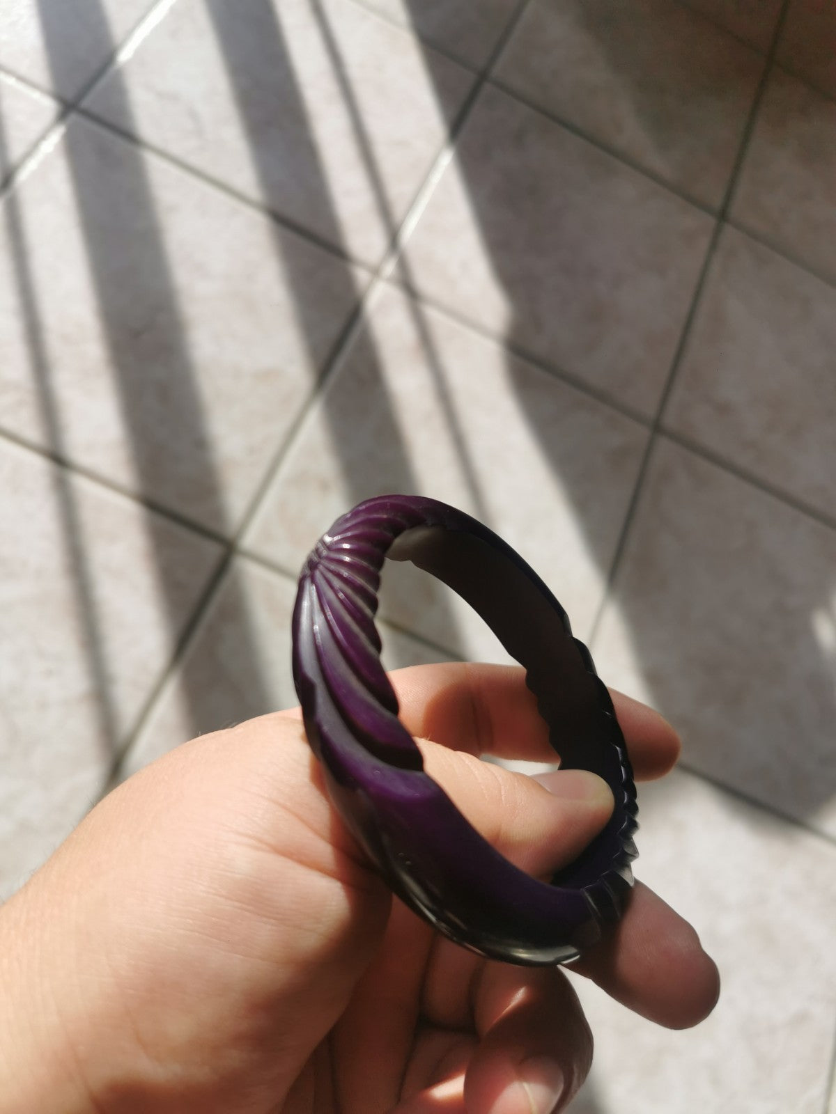 Superb Cut Bakelite Bracelet