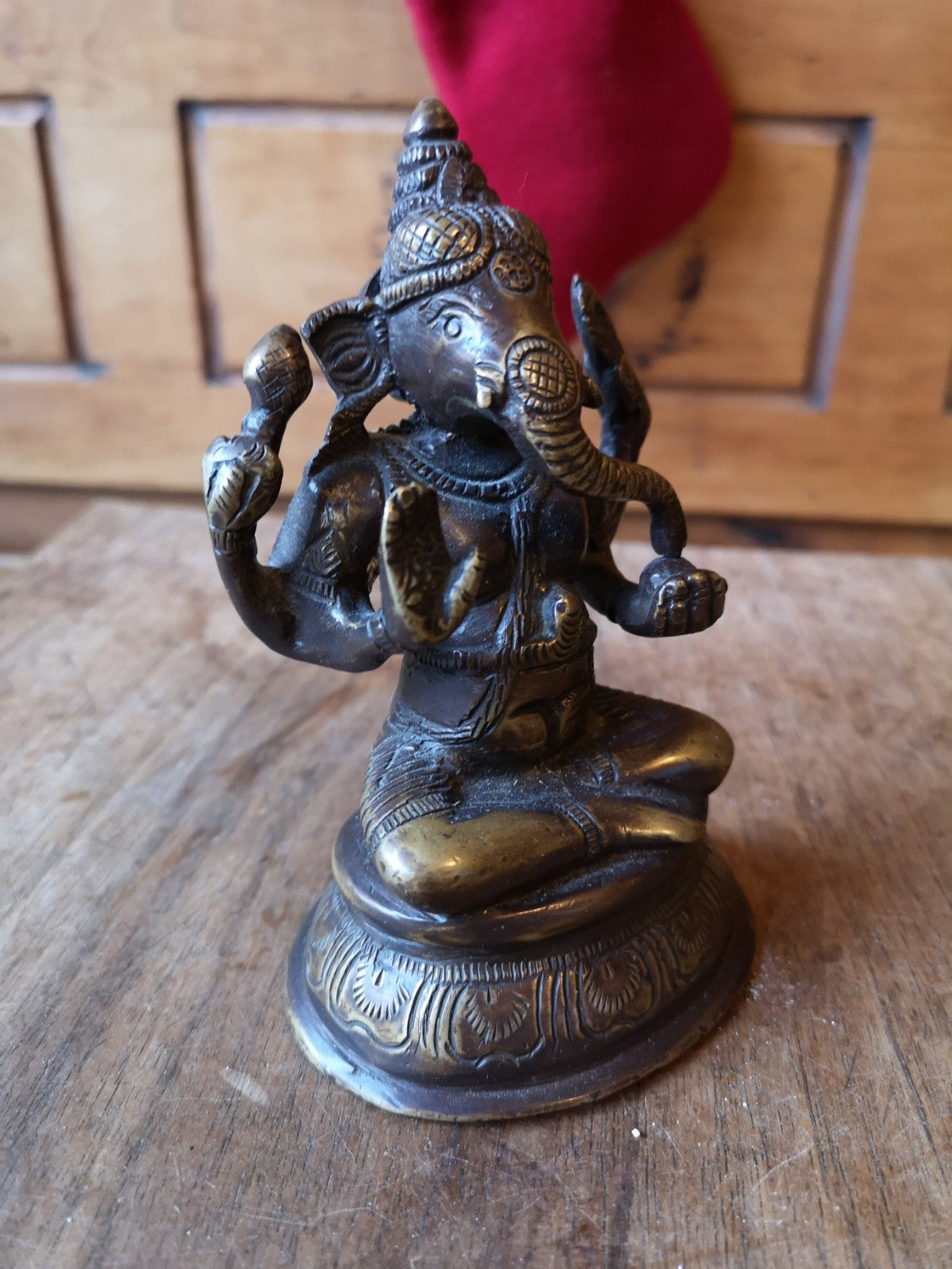 Superb Bronze Ganesha Statue
