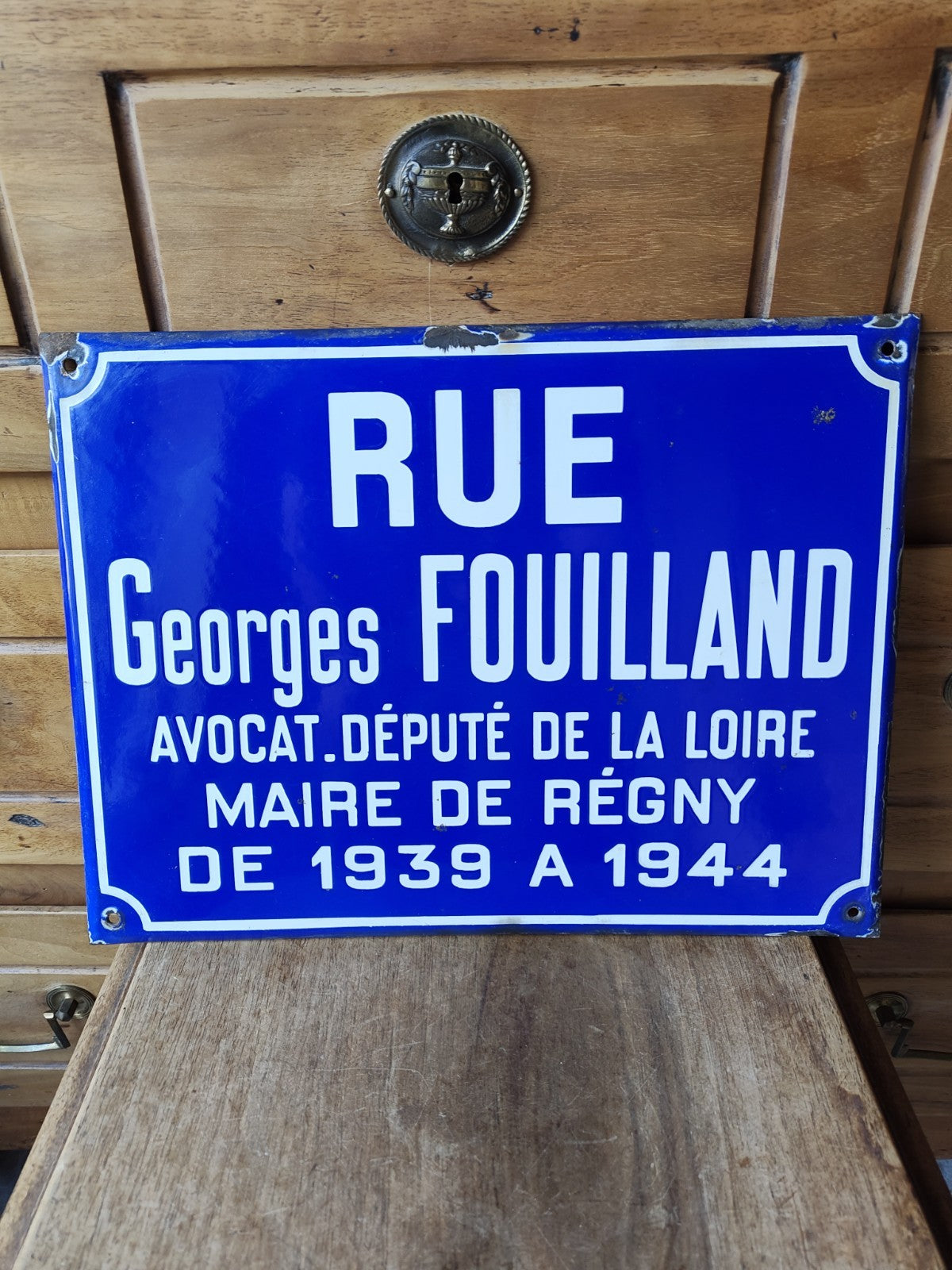 美しいビンテージ エナメル プラーク リヨン、ジョルジュ フイランド