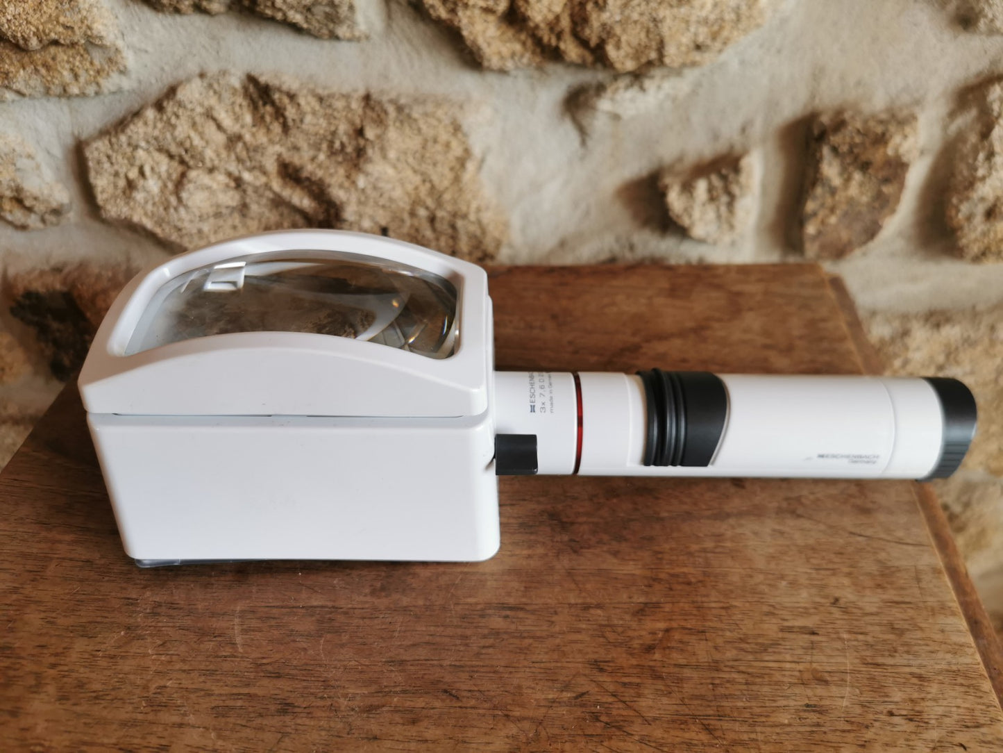 ESCHENBACH Germany Illuminated Handheld Magnifying Glass