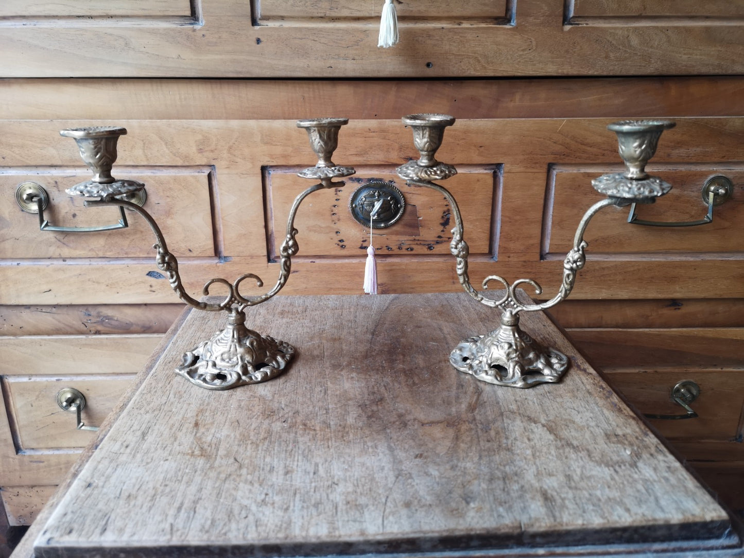 美しい燭台一組（ブロンズ製??）