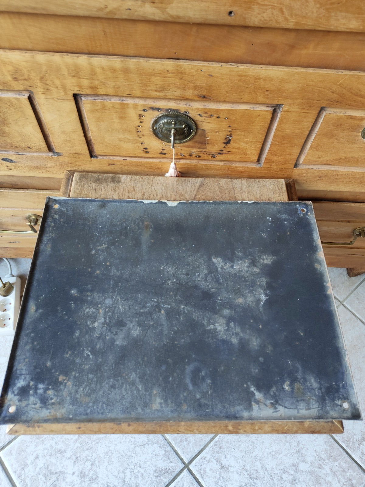 美しいビンテージ エナメル プラーク リヨン、ジョルジュ フイランド