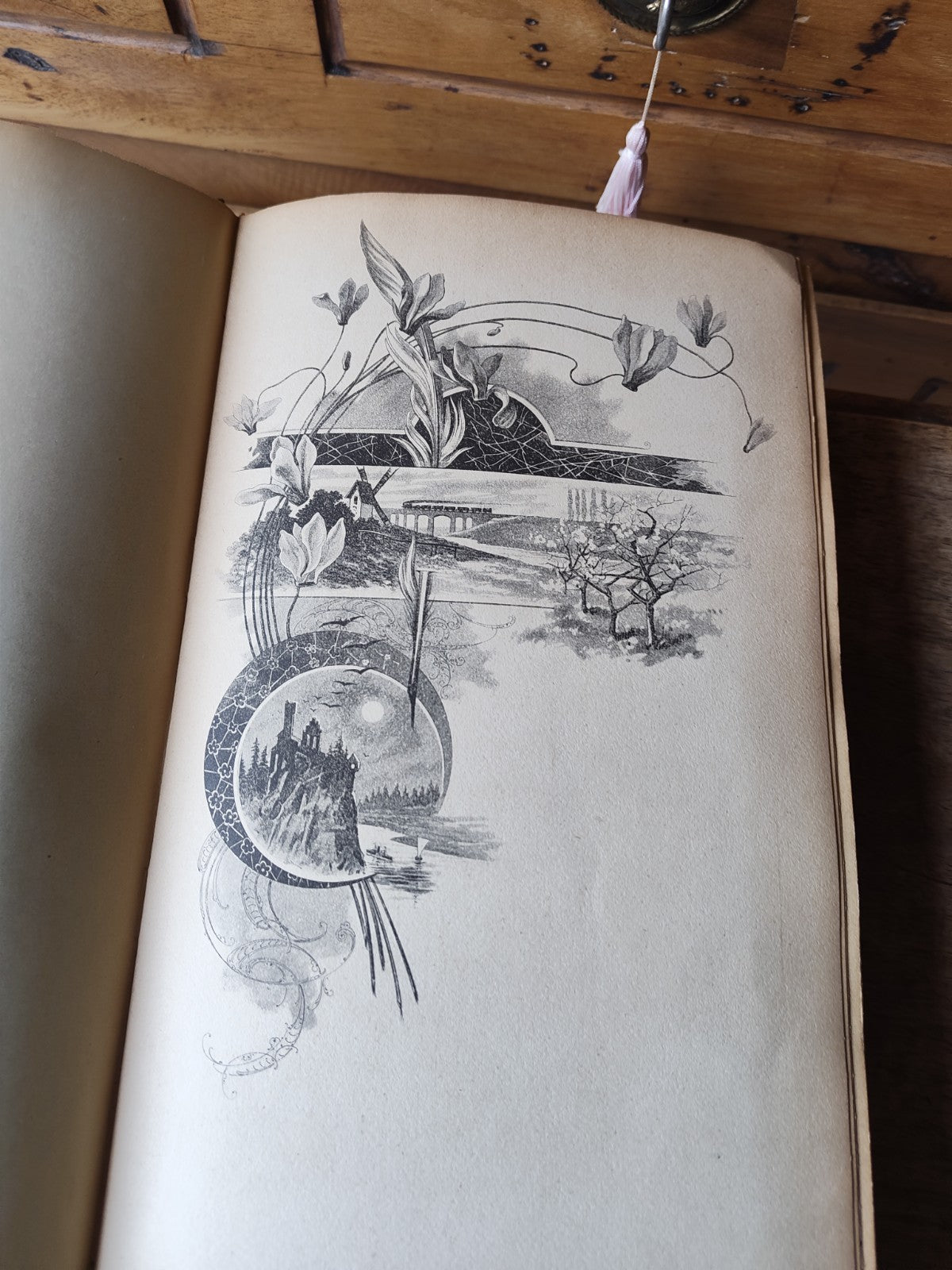 Fantasy Postcard Album France, Over 250 CPA