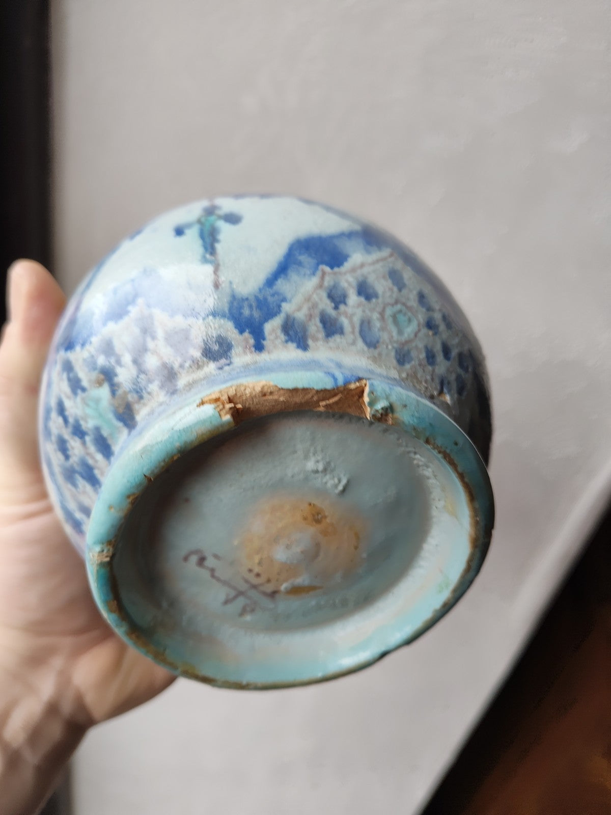 19世紀のアンティークペルシャ花瓶