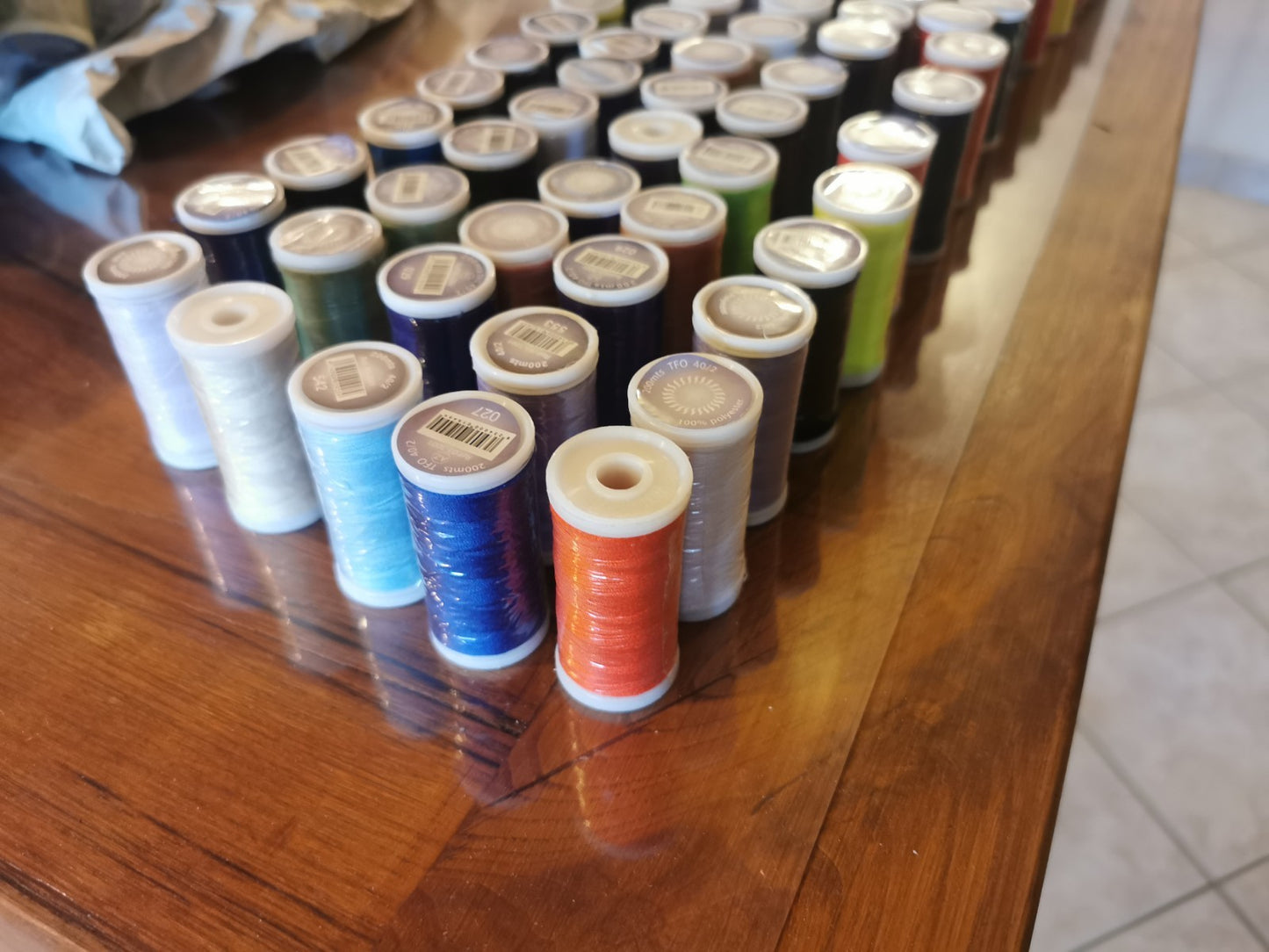 Large Lot of over 250 Thread Spools, for Sewing, Sewing Machine