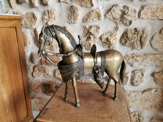 Superb Large Bronze Horse, Weight: 5.5 kg