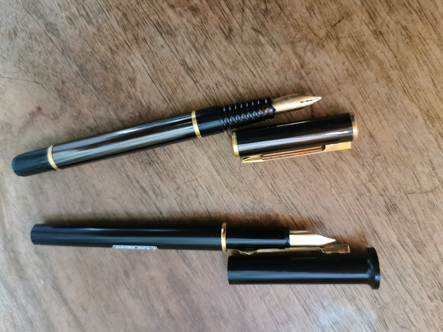 Set of Two Fountain Pens for Collectors, Pierre Cardin and Waterman