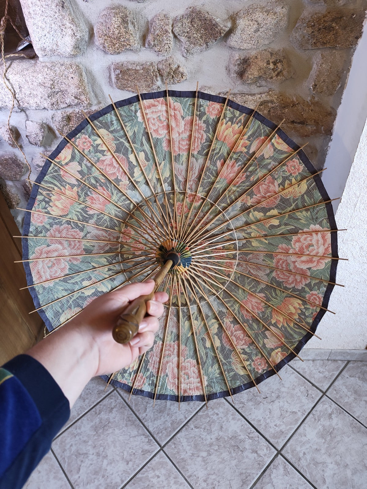 ヴィンテージの日本製日傘、状態良好、20世紀初頭