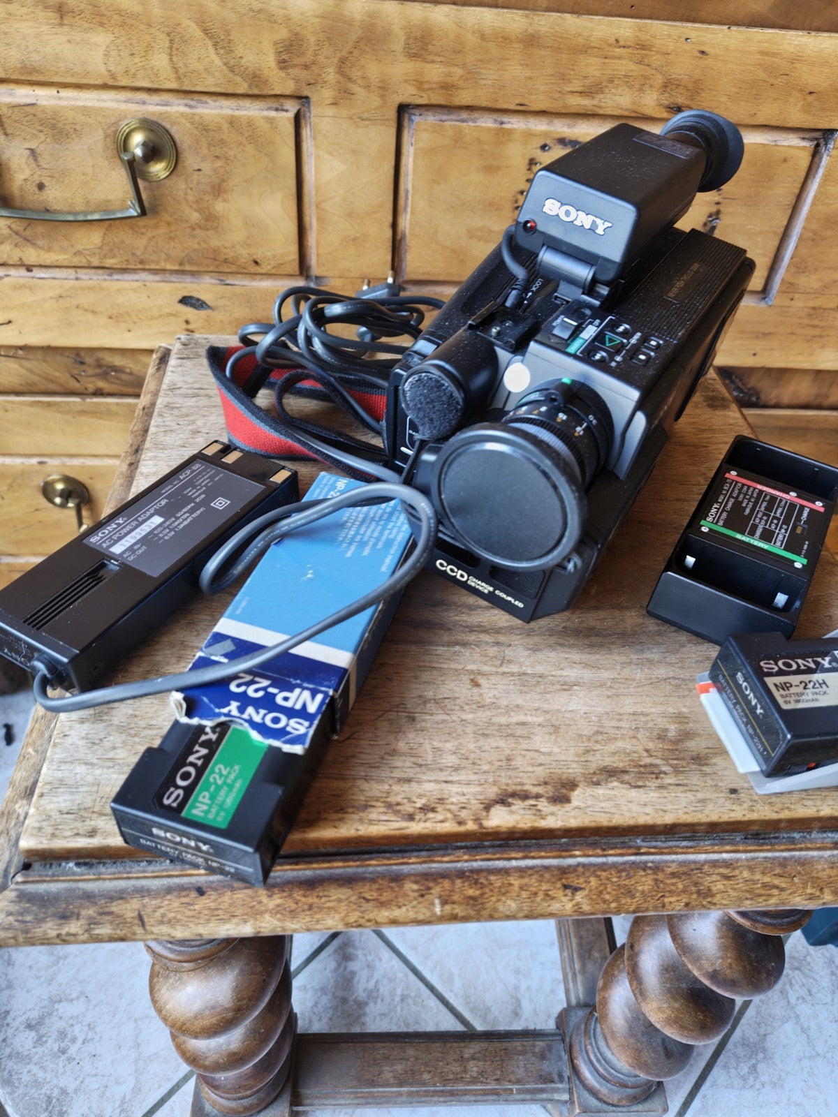 Sony Video 8 Handycam CCD-V30E Untested