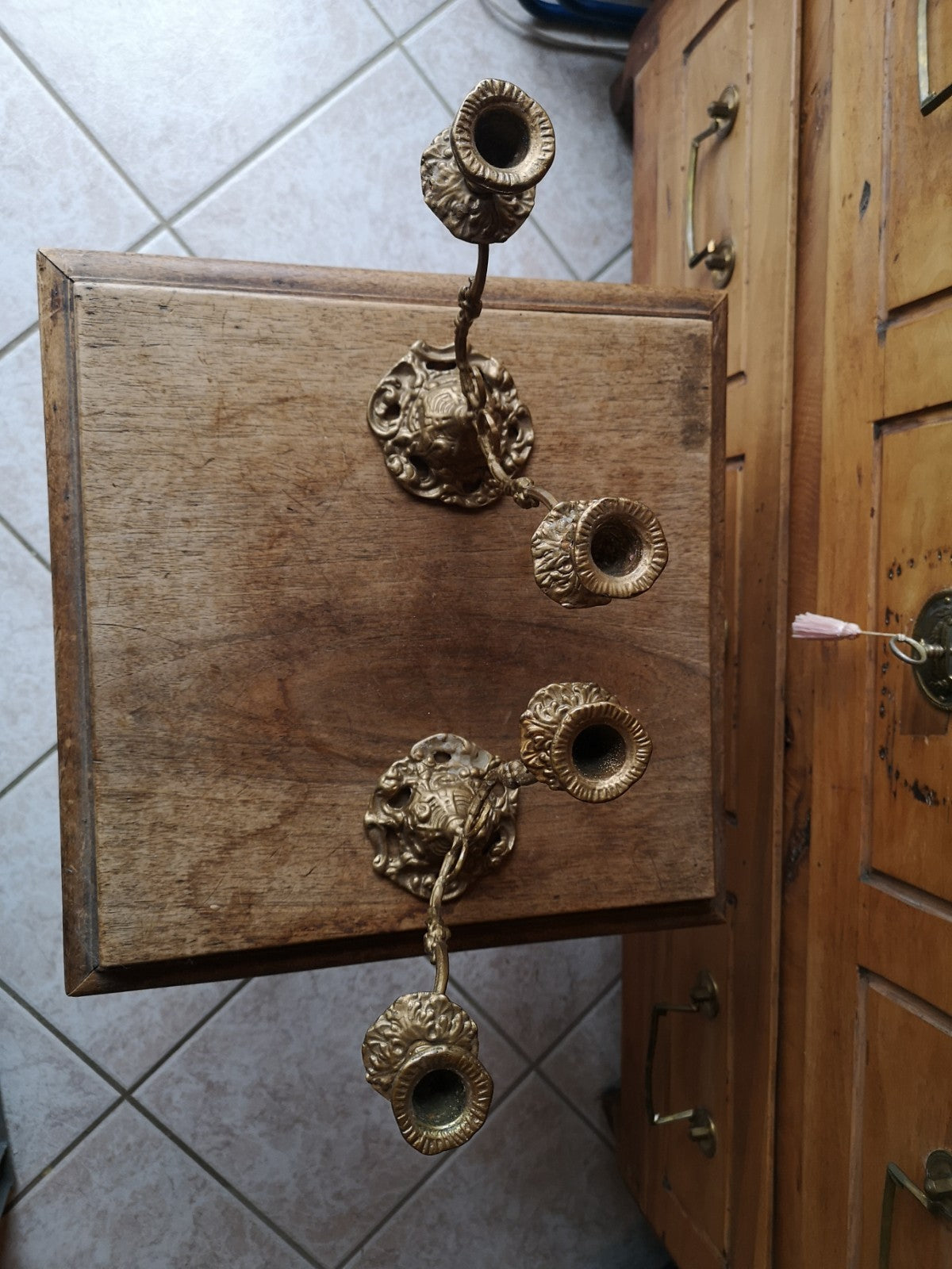 美しい燭台一組（ブロンズ製??）