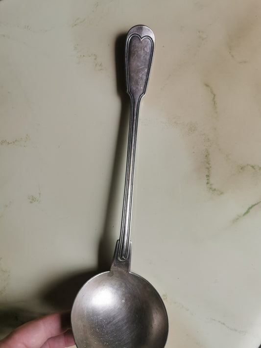 美しい銀メッキの金属製レードル、34.5 cm