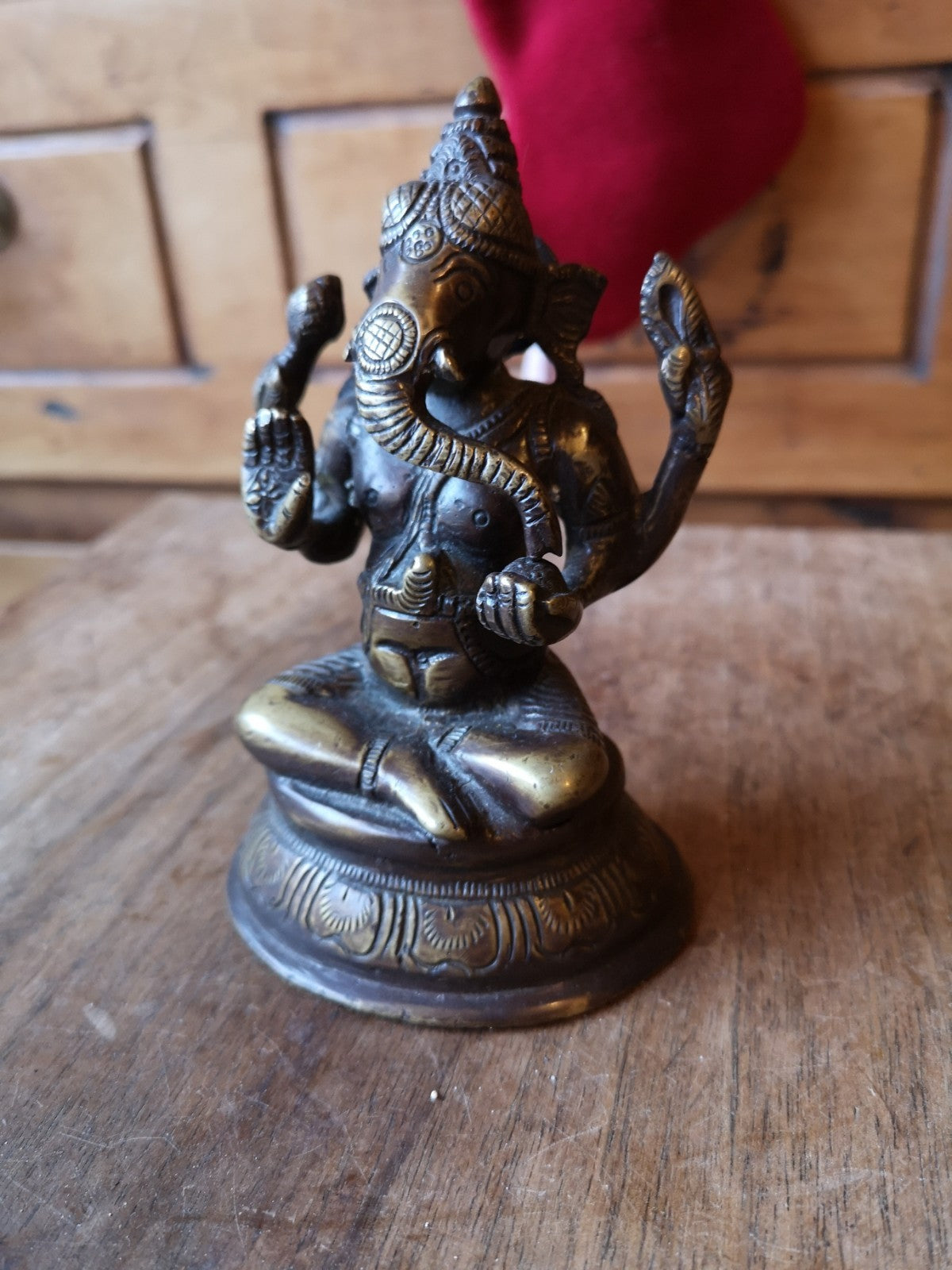 Superb Bronze Ganesha Statue