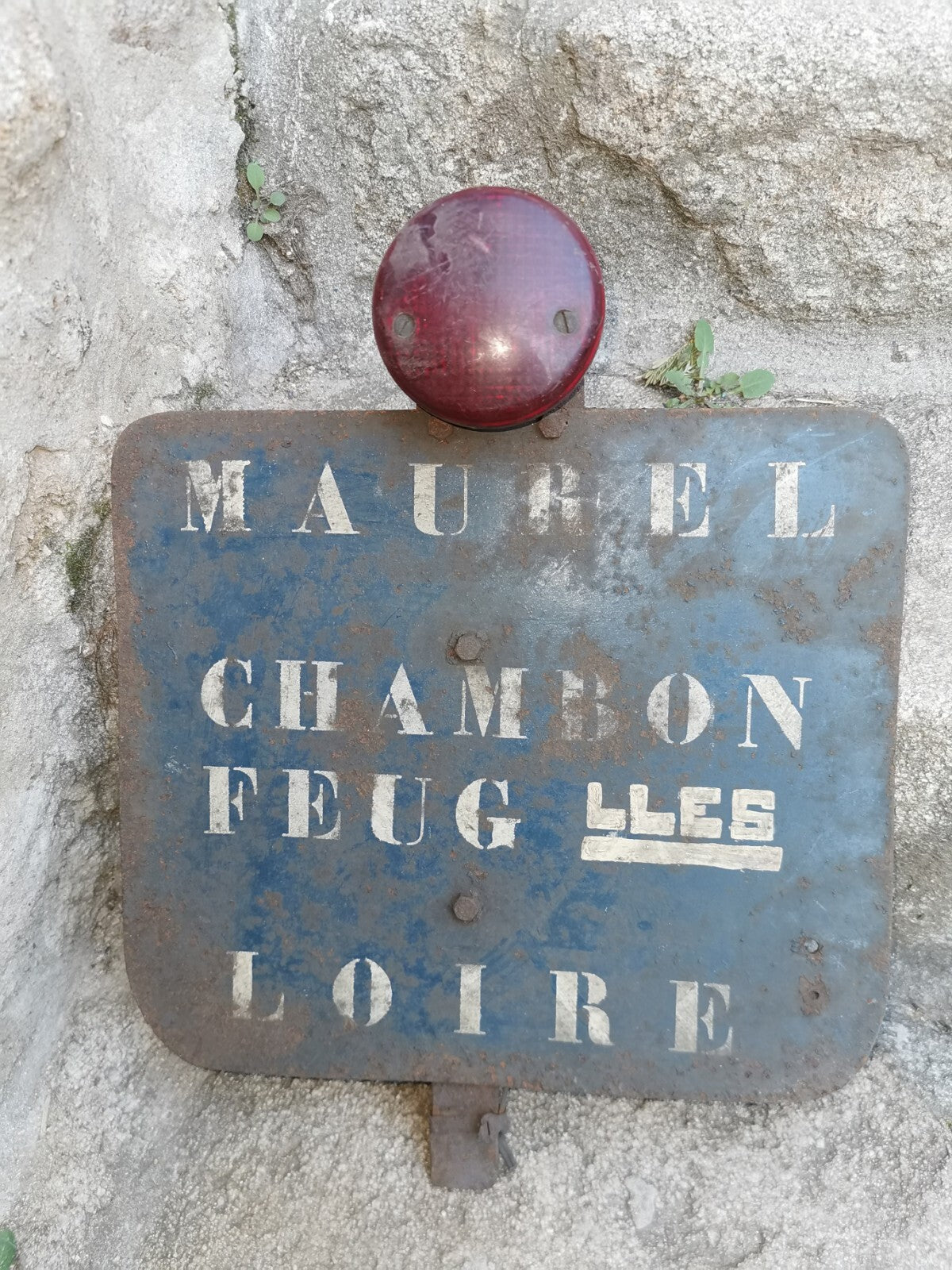 Old Railroad Crossing Sign LOIRE Antique